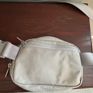 Lululemon Belt Bag in Silver